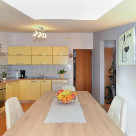 Apartments Prostin 70 Apartment Fažana